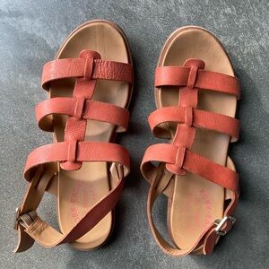 Kork-Ease Women's Leather Coral Stap Tan Sandals Sz 9